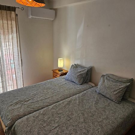 Home4U - Fantastic 2 Bedroom Apartment, With Pool 卡巴纳斯·德·塔维拉 外观 照片