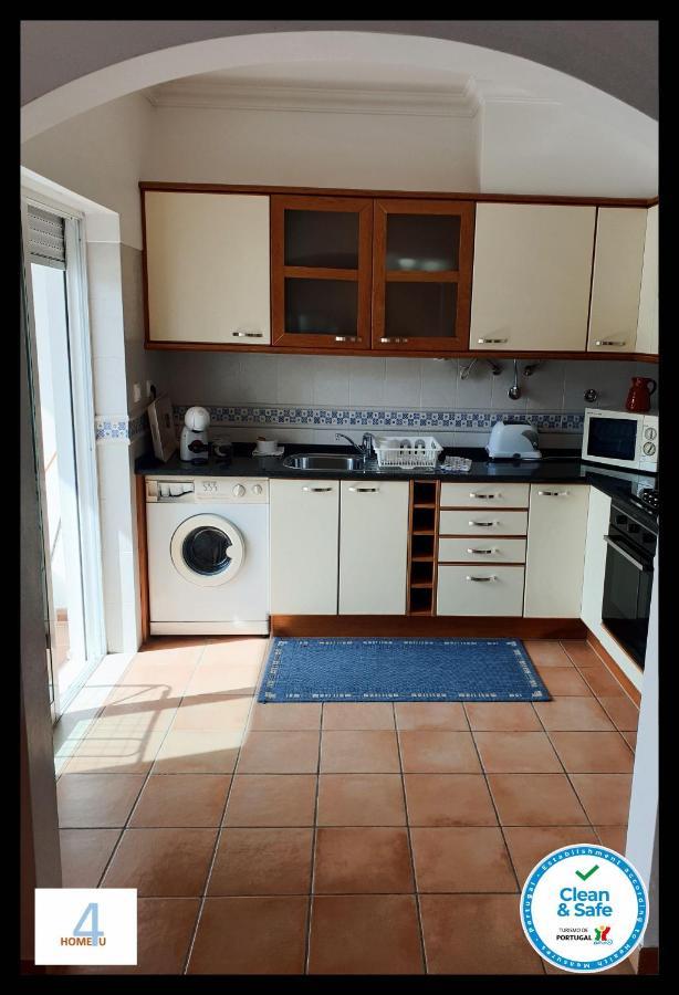 Home4U - Fantastic 2 Bedroom Apartment, With Pool 卡巴纳斯·德·塔维拉 外观 照片